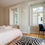 Апартаменти Guesready - Exclusive Flat Near Cathedral *